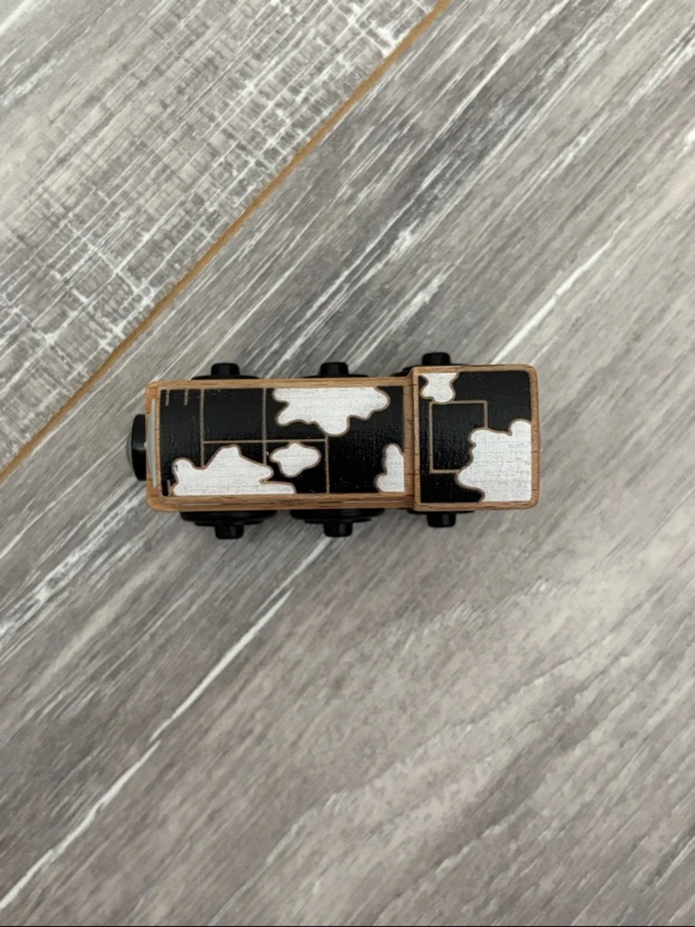 Dairy Diesel - Exposed Wood FHM69 - Picture 5 of 7